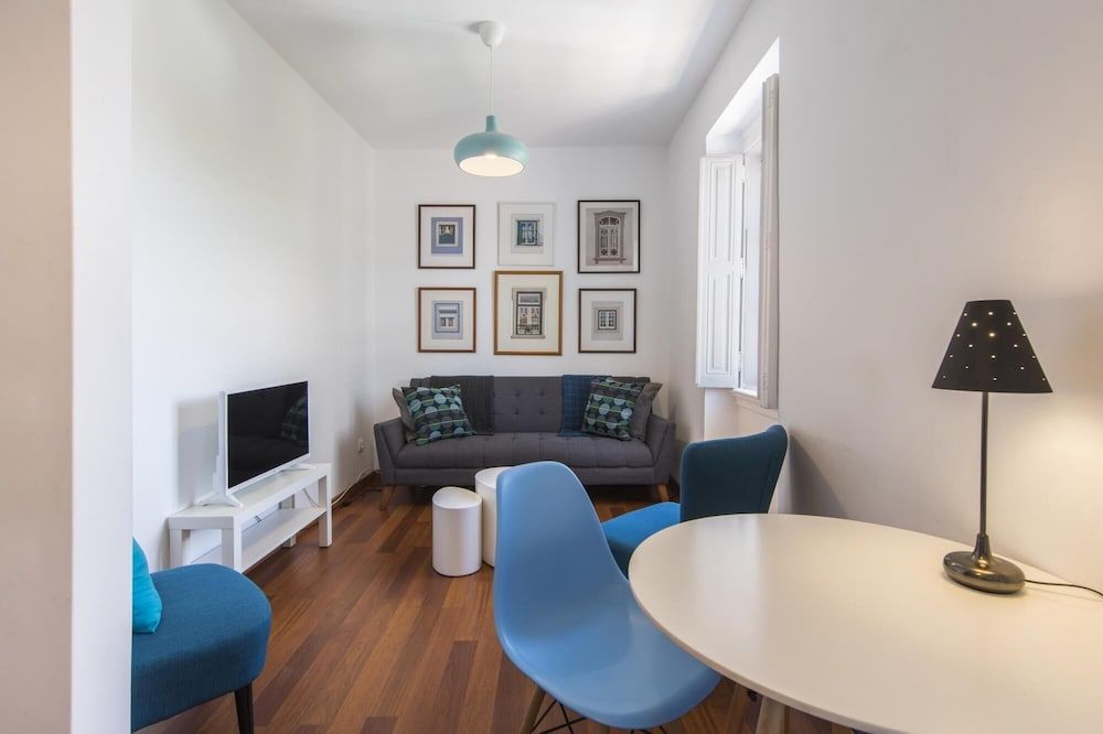 The Castle Life in Lisboa Ciudad Apartment, Smoking 21