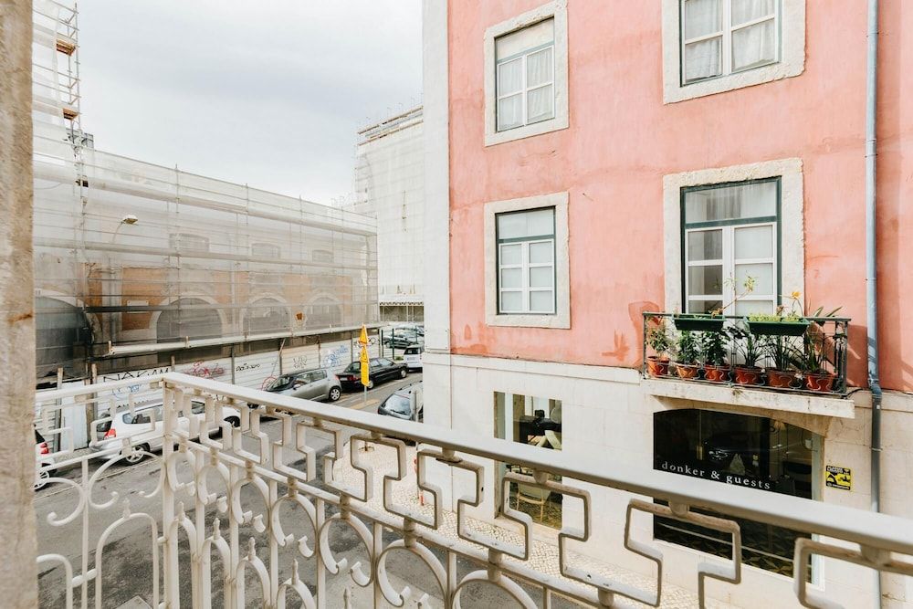 Lady Madonna in Lisboa Ciudad Apartment 14