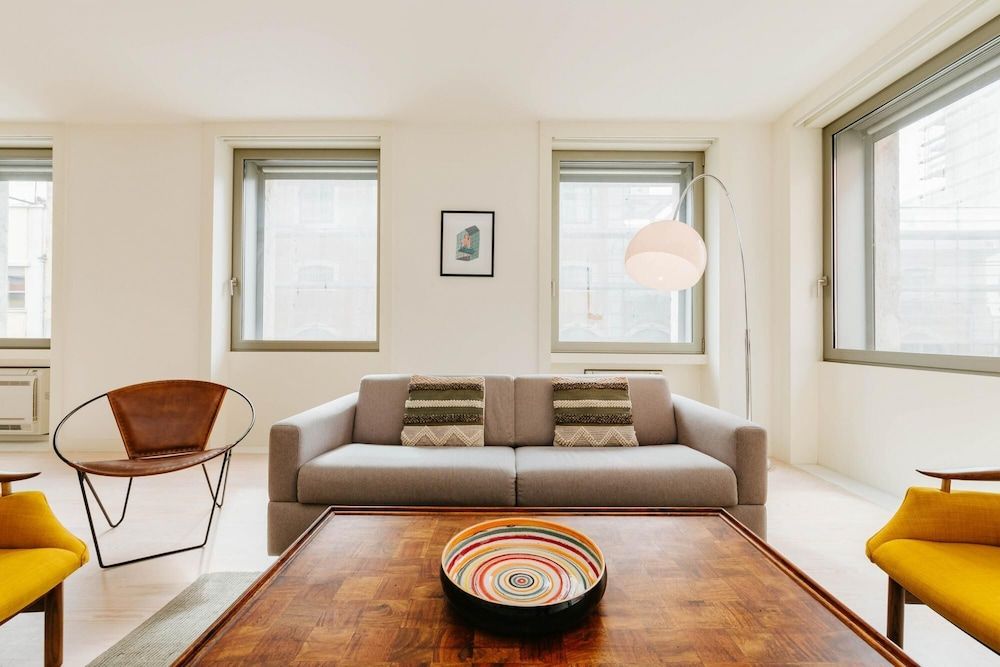 Lady Madonna in Lisboa Ciudad Apartment 25