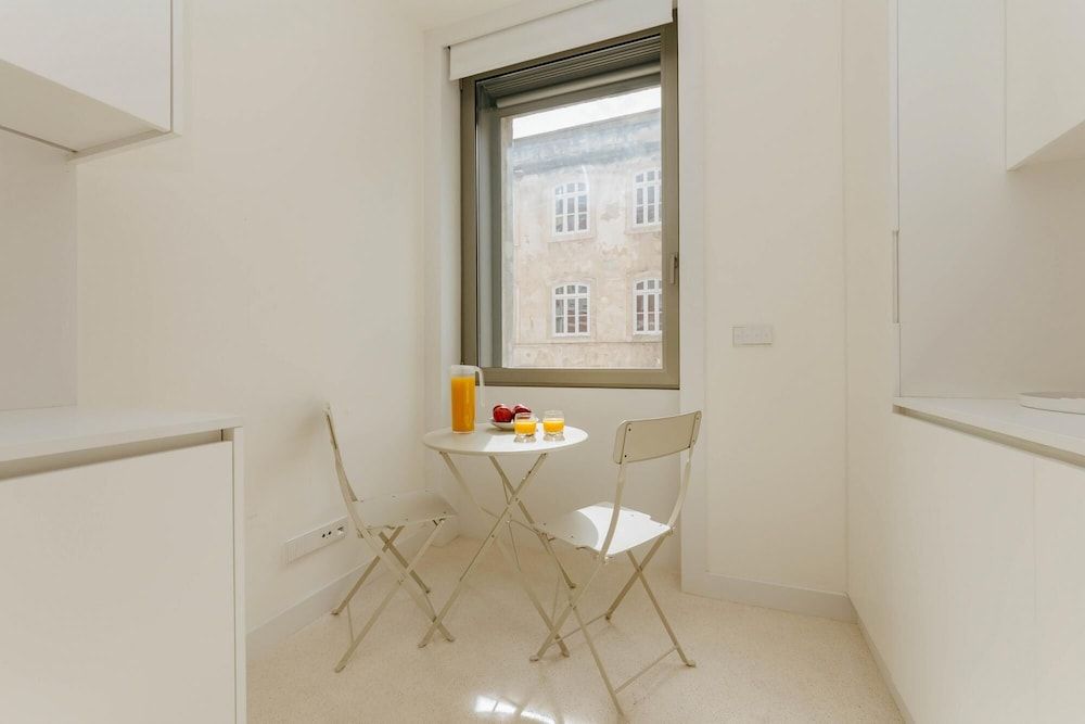 Lady Madonna in Lisboa Ciudad Apartment 30