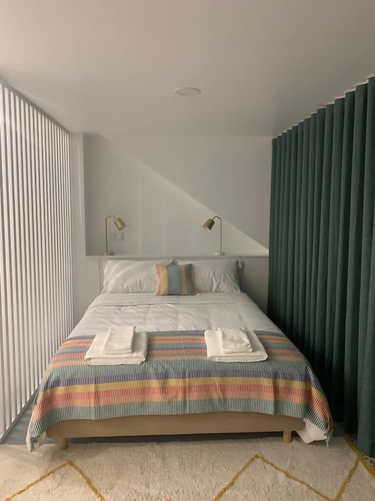 undefined Succeed Campo Pequeno Apartments 2