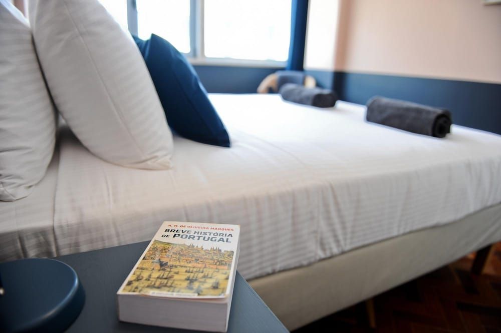 Lisbon Martini Nest by Misha s Place 6A Apartment 6