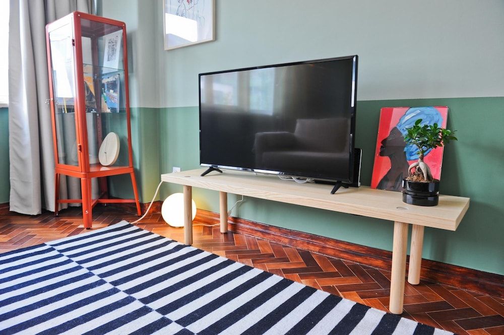 Lisbon Martini Nest by Misha s Place 6A Apartment 17