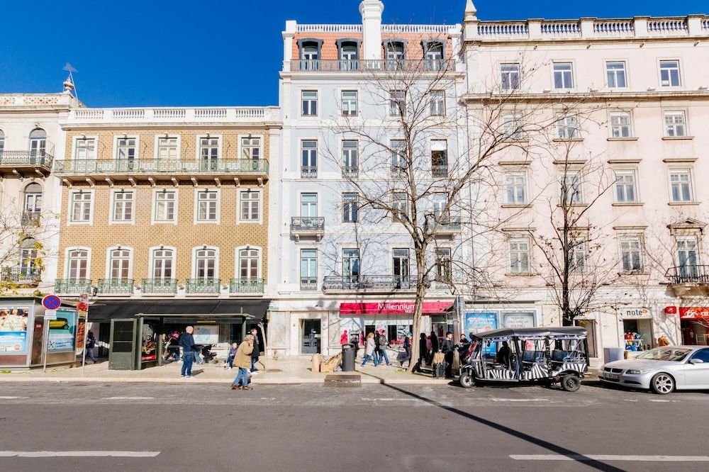 The Savoy Truffle A Chic Retreat With the Best Vi Apartment 23