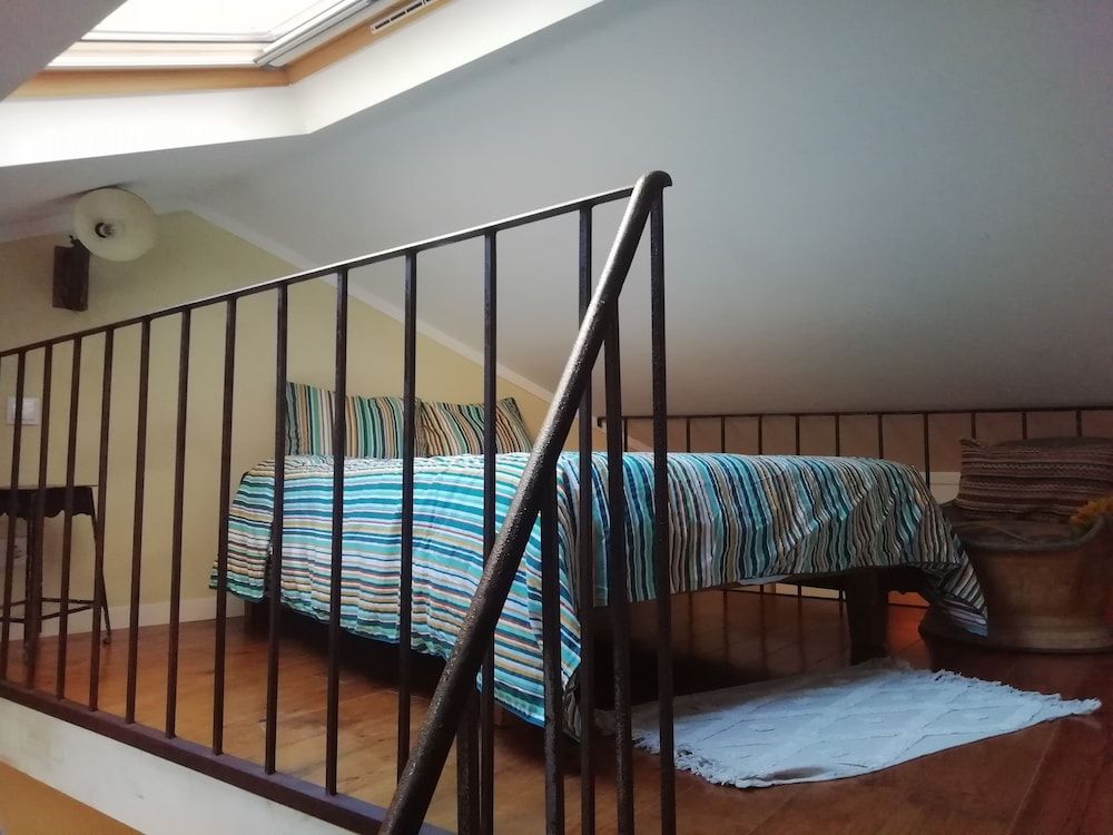 undefined Stunning 2-bed House in Beautiful Area of Lisboa 10