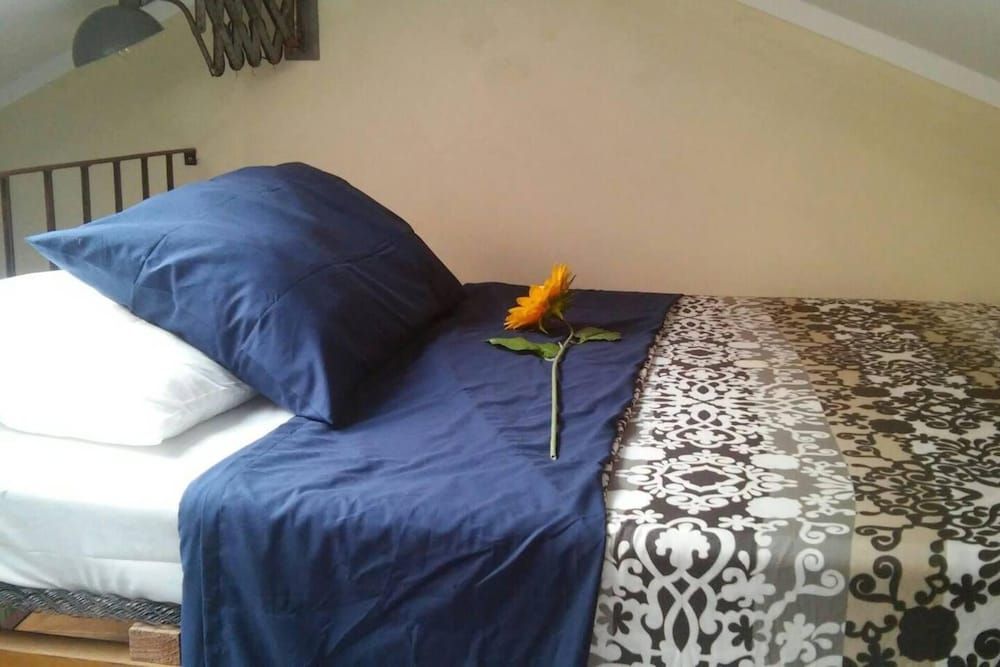 undefined Stunning 2-bed House in Beautiful Area of Lisboa 8