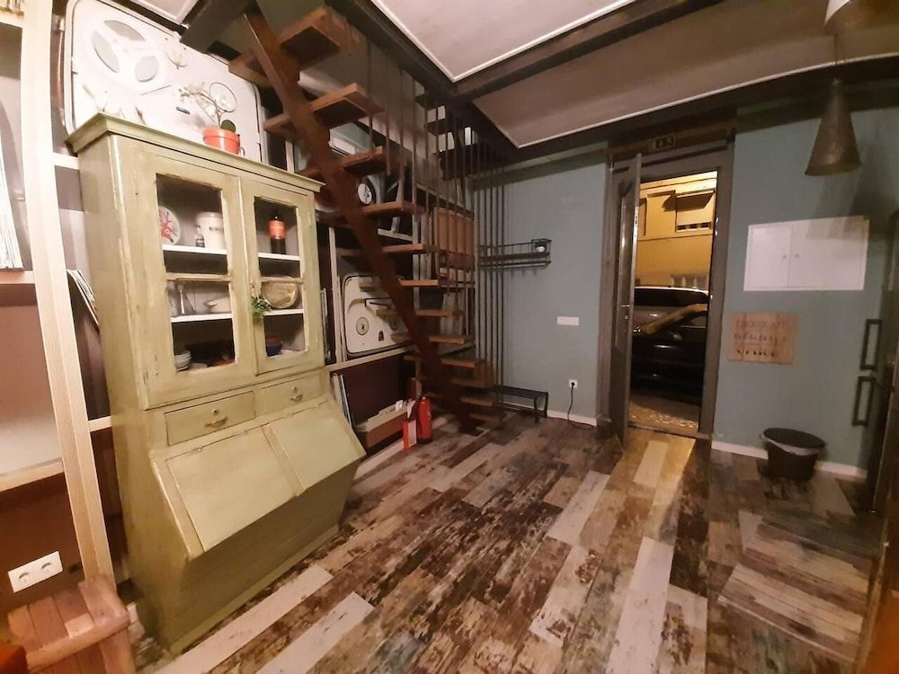 undefined Stunning 2-bed House in Beautiful Area of Lisboa 3