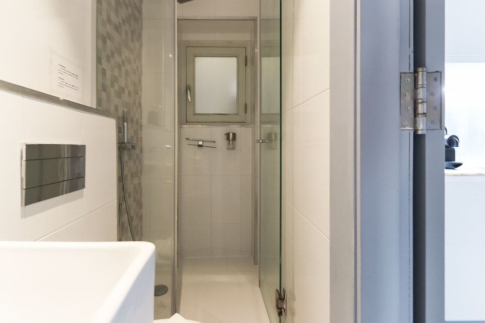 undefined Alfama Orange Loft by Homing 9