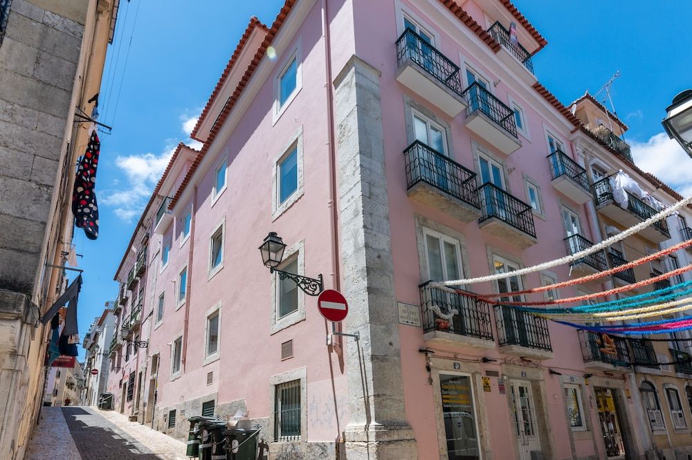 undefined Portas do Bairro Alto 6
