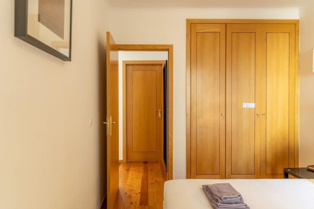 LV Premier Baixa PR2 Elevator City View Balcony Apartment 56