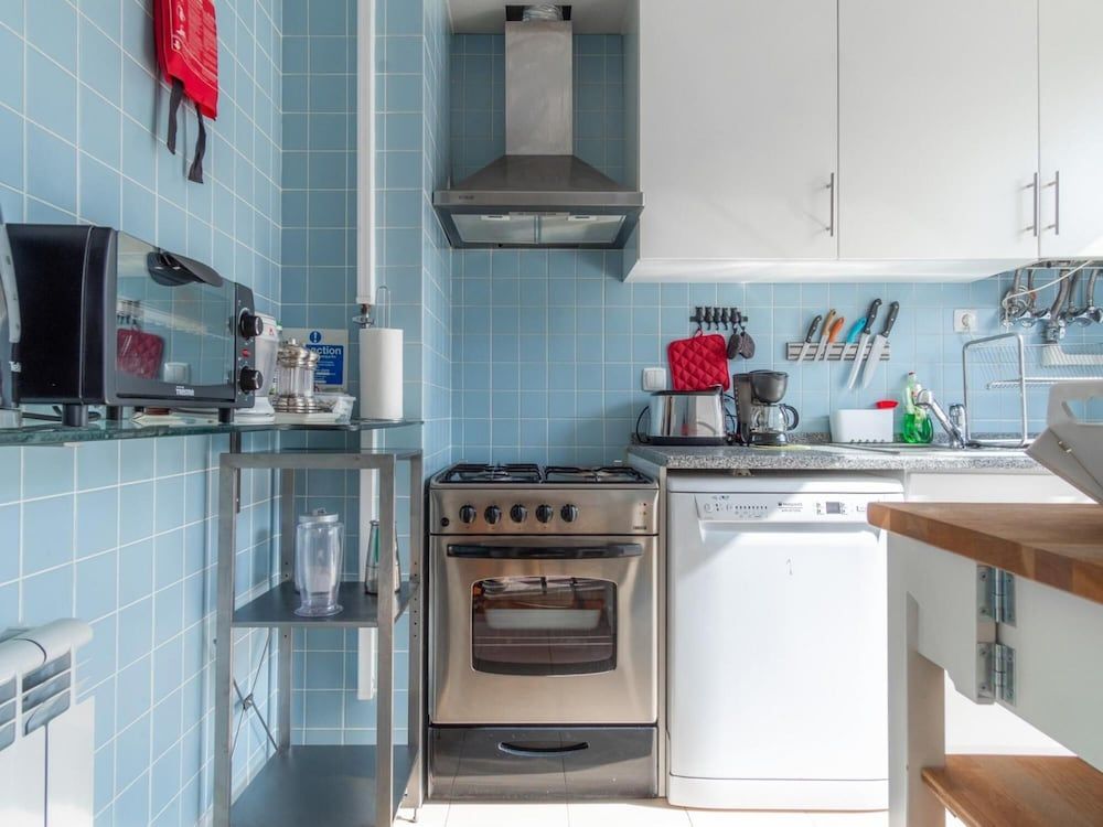 LV Premier Baixa PR2 Elevator City View Balcony Apartment 13