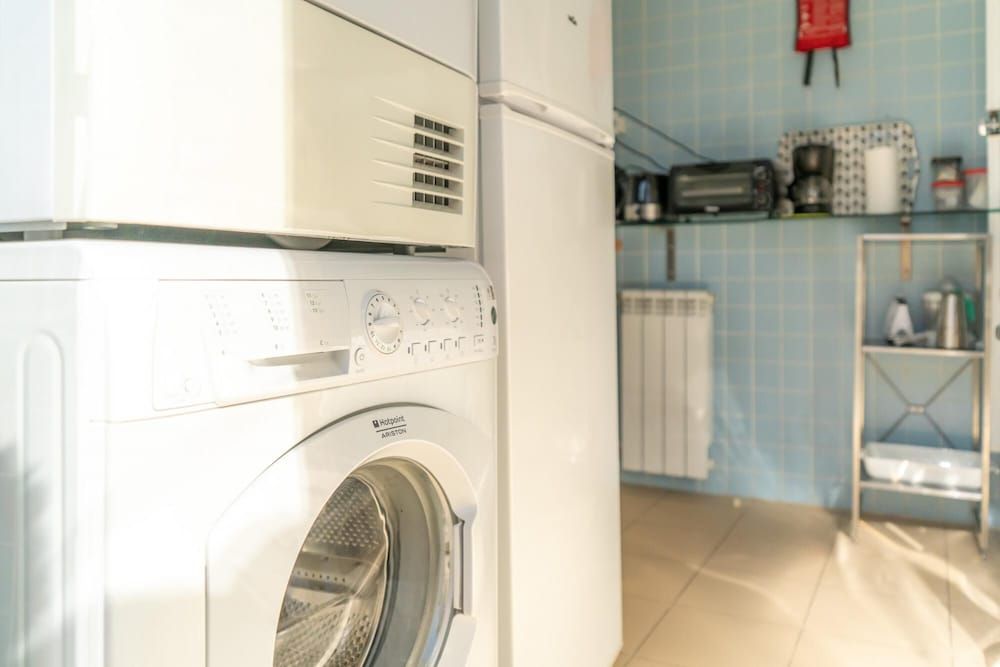 LV Premier Baixa PR2 Elevator City View Balcony Apartment 57