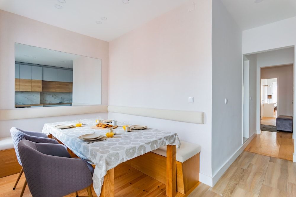 undefined 2BR Chic&Bright com 120m2 em Campo de Ourique 6