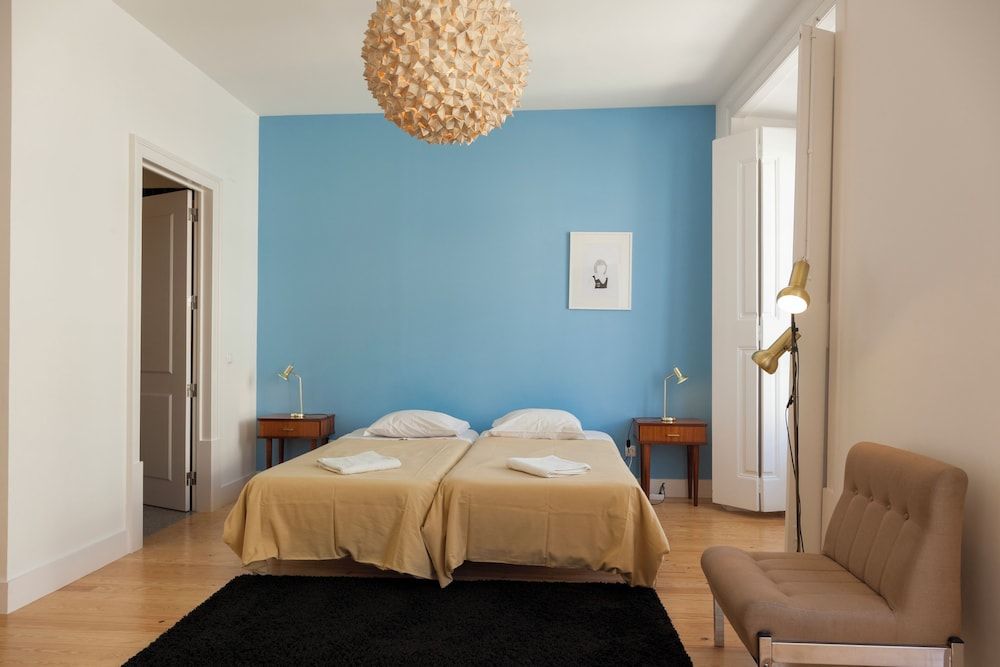 undefined Lisbon Lounge Hostel 9