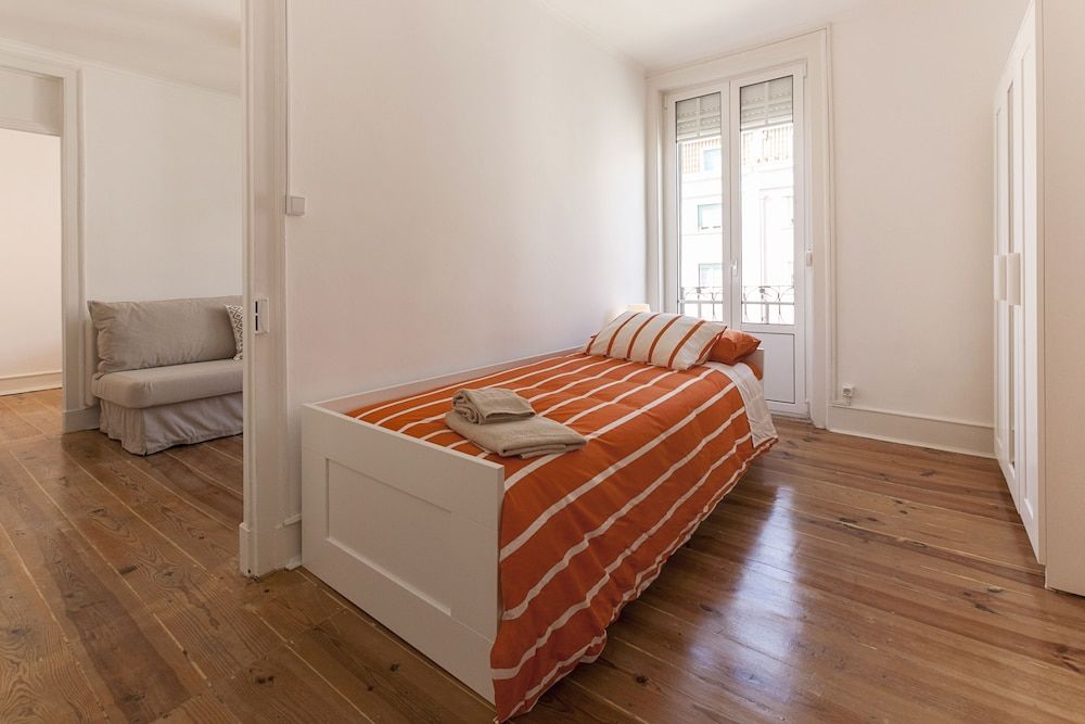 undefined Apartments Center 7