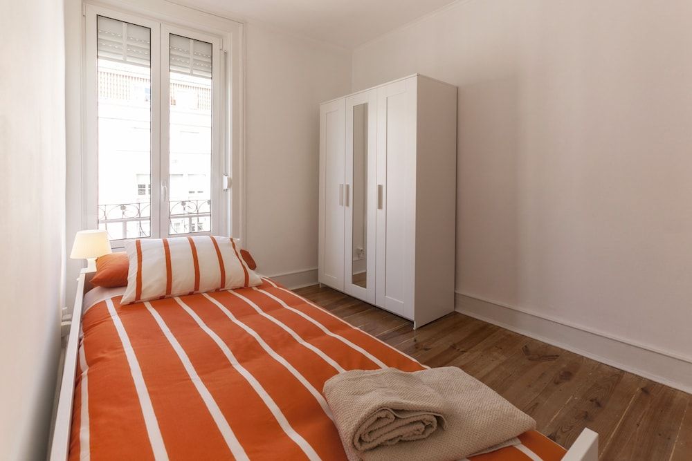 undefined Apartments Center 9