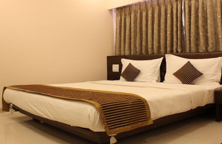undefined Hotel Sunny International 10