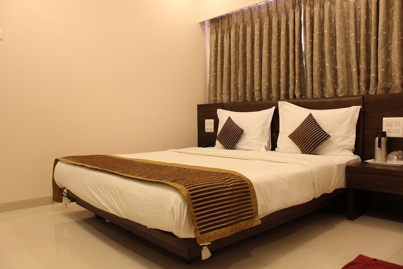 undefined Hotel Sunny International 5