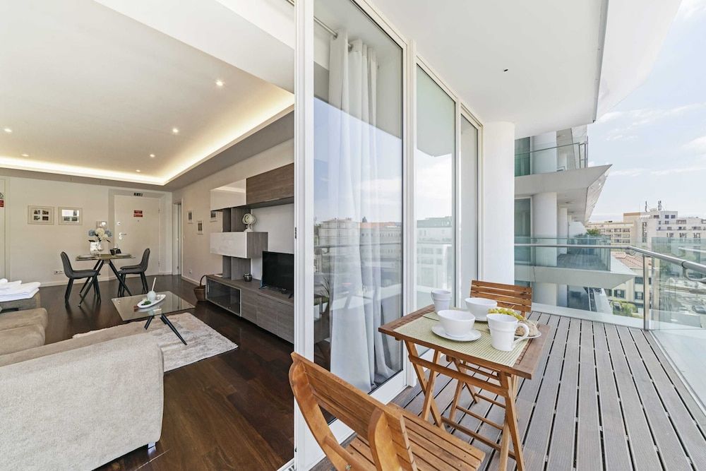 Apartment (2 Bedrooms)