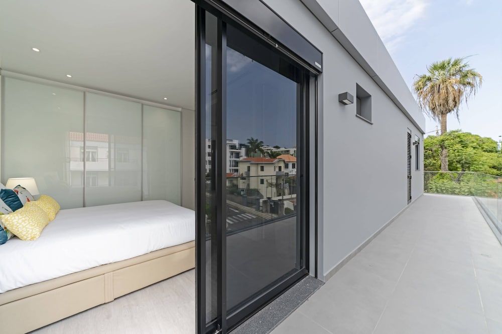 Apartment (1 Bedroom)