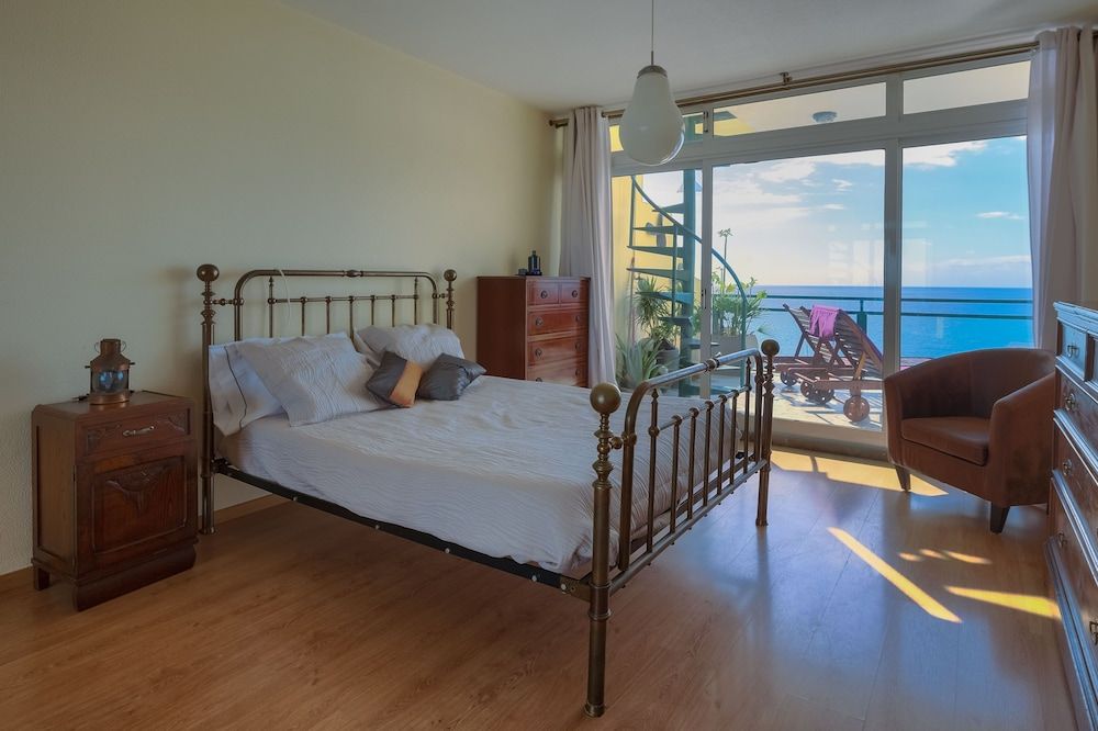 Apartment, 3 Bedrooms, Terrace, Sea View