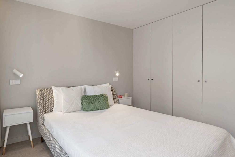 City Apartment, 1 Queen Bed with Sofa bed, Non Smoking, Kitchen