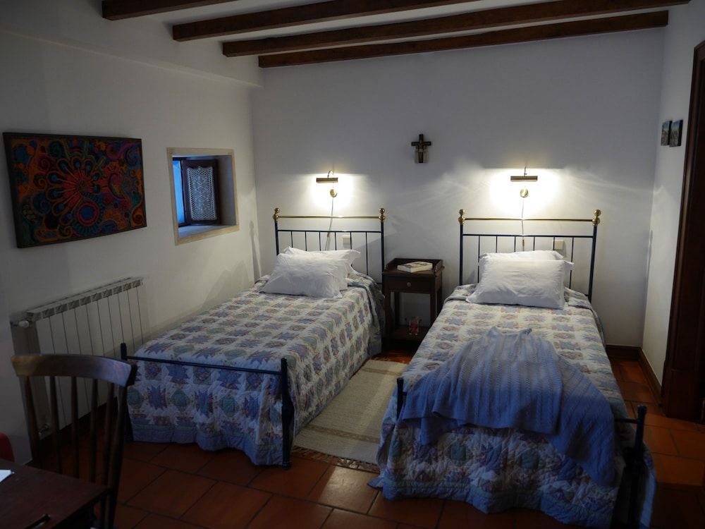 Casa dos Arrábidos Traditional Villa, 5 Bedrooms, Private Pool, Garden View 6