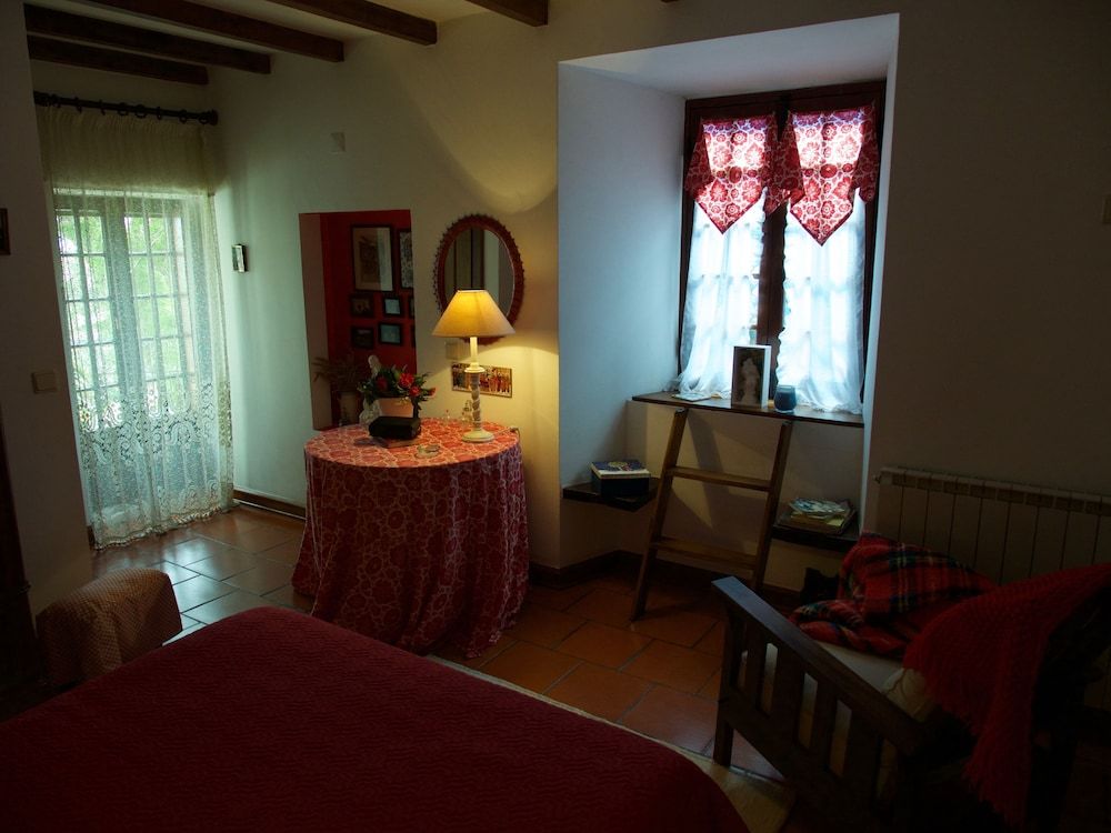 Casa dos Arrábidos Traditional Villa, 5 Bedrooms, Private Pool, Garden View 17