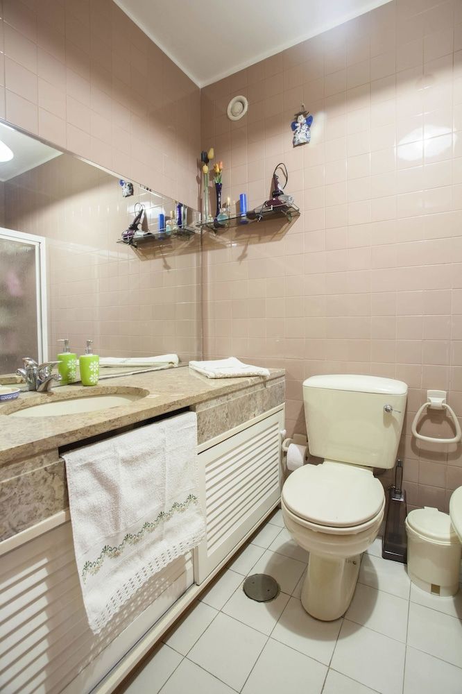 Avenida Apartment by MP Classic Apartment, 3 Bedrooms, River View 15