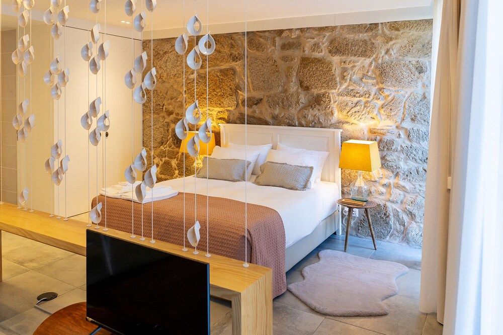 Luxury Studio Suite (Guyot)