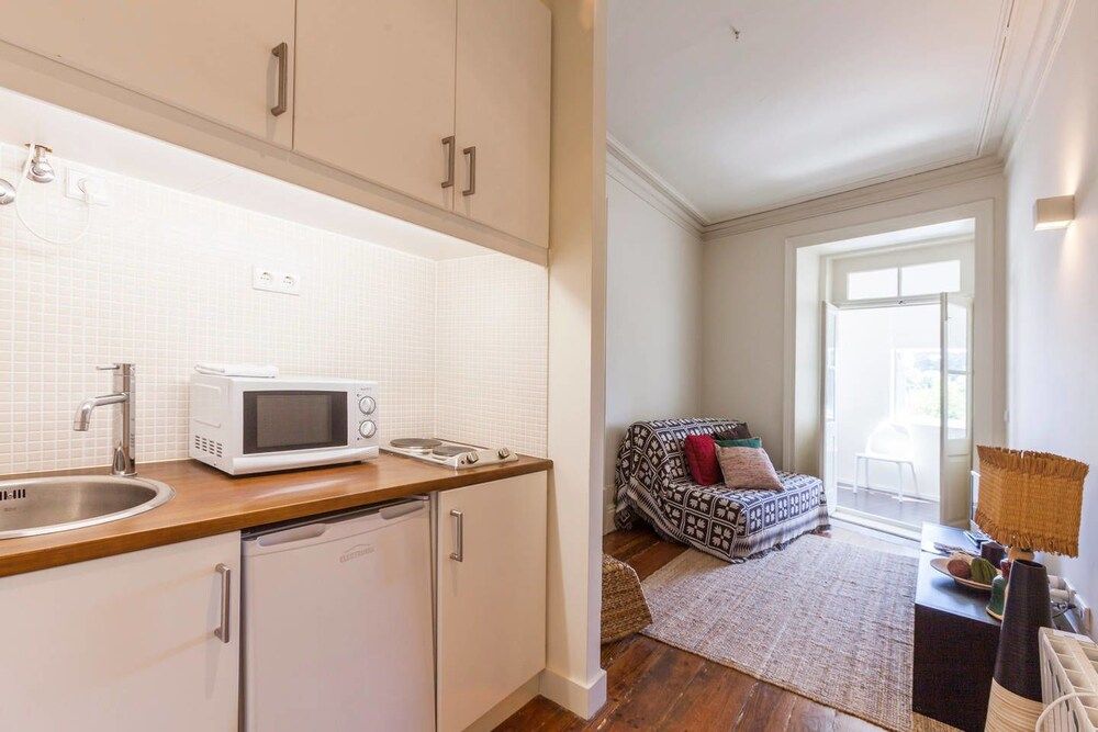 Home Made Guest Studios Apartment, 1 Bedroom, Garden View 4