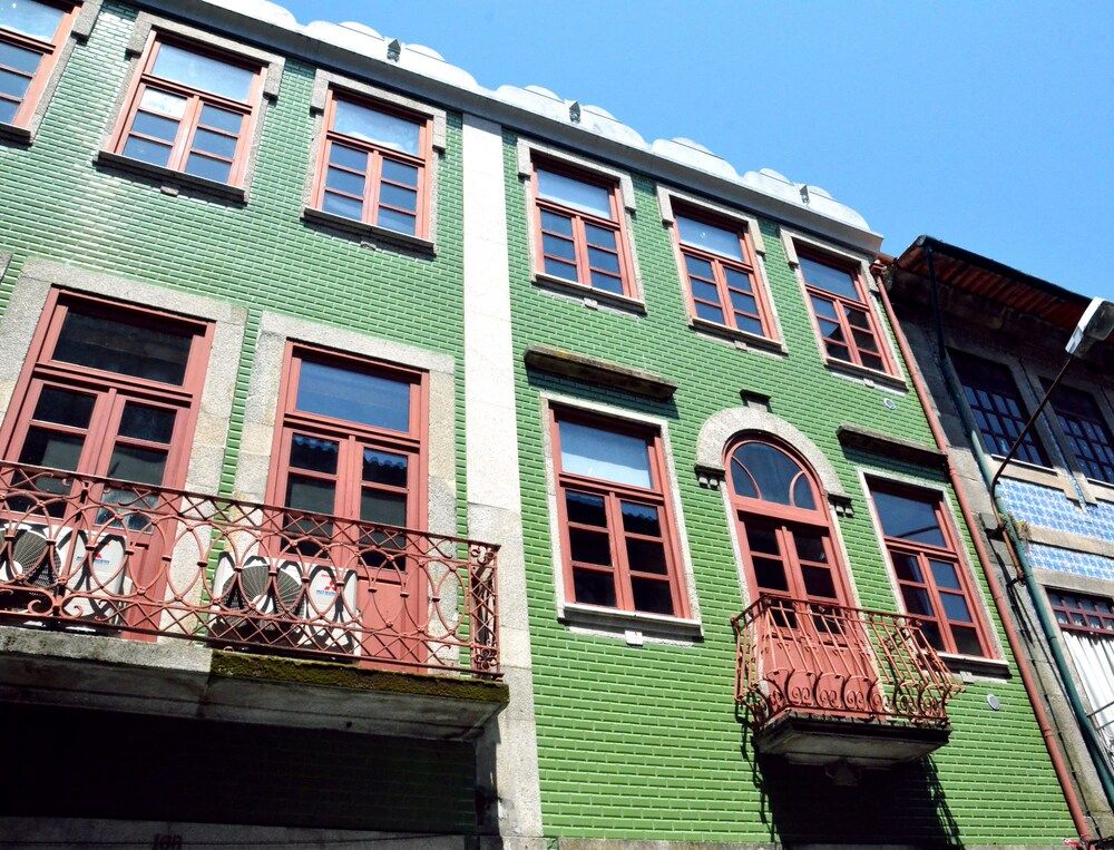 undefined 162 Sol Apartments