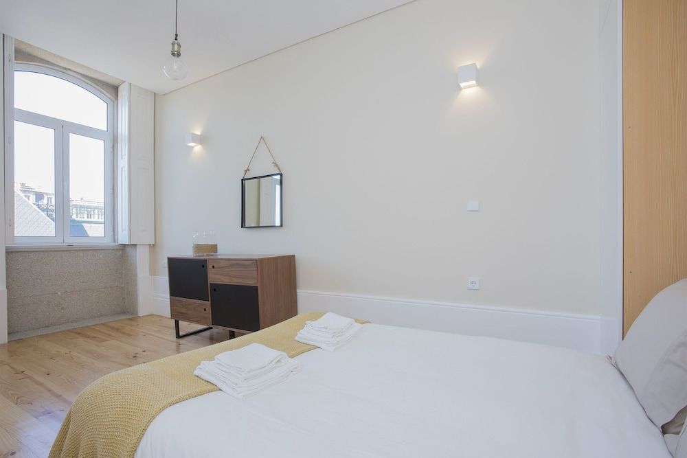 undefined Liiiving in Porto - Bolhão Market Apartment II 6