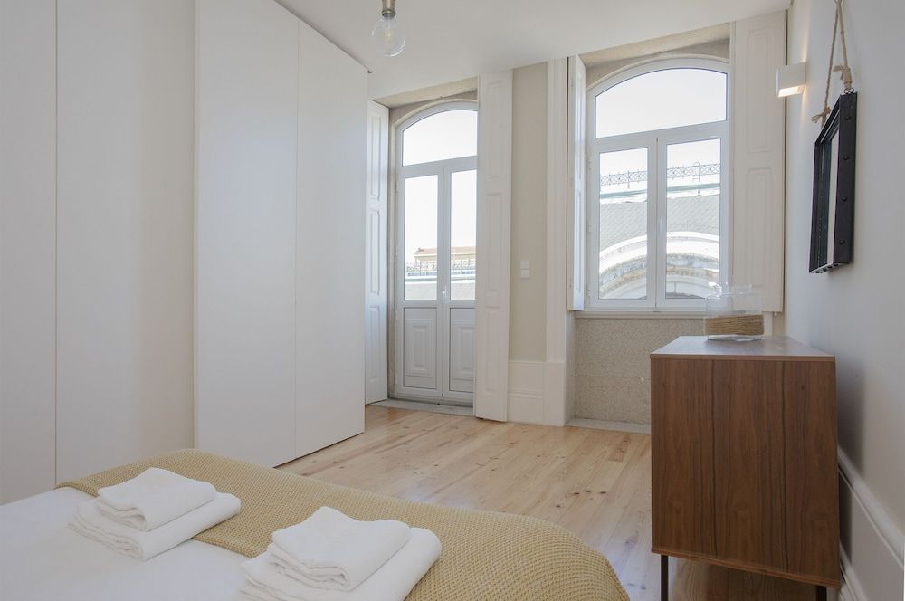 undefined Liiiving in Porto - Bolhão Market Apartment II 7