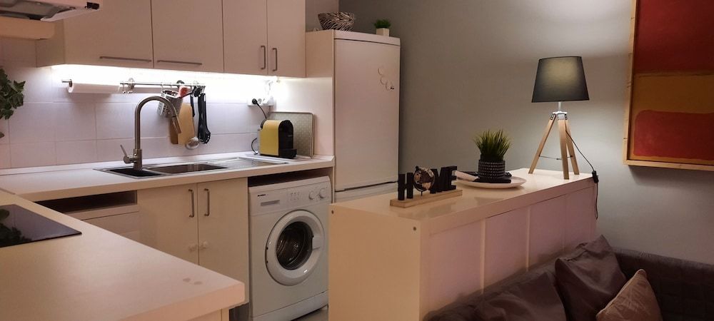 undefined Downtown Porto Spot 9