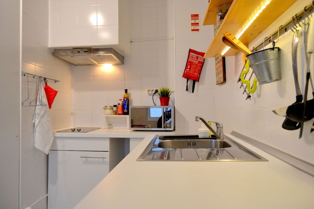 undefined Downtown Porto Spot 8