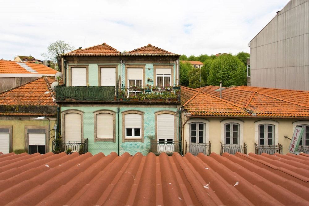 undefined Downtown Porto Spot 6