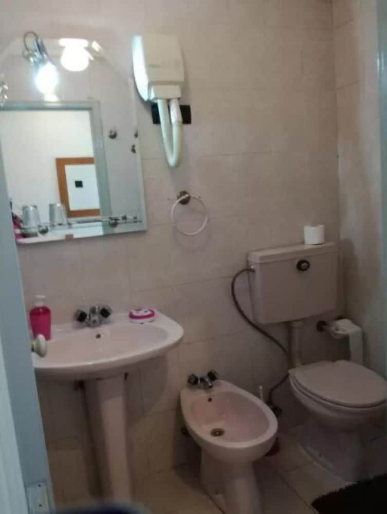 Sol da Nave Economy Double Room 3