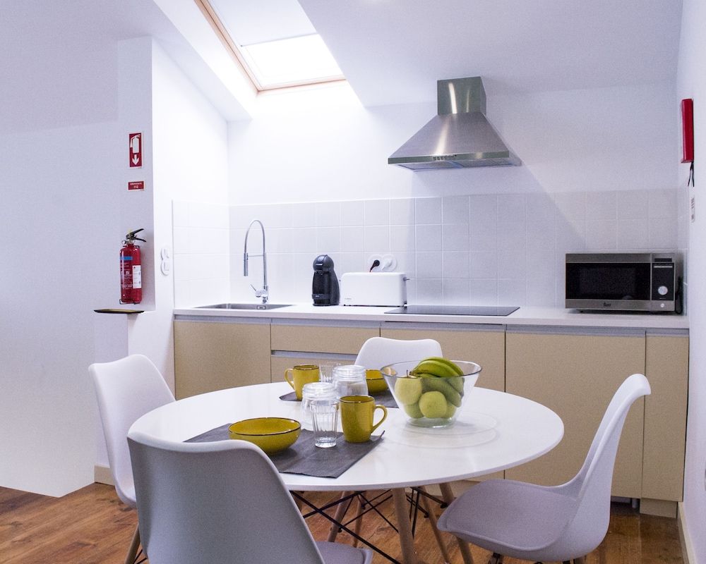 Unique Apartments Romantic Apartment, 1 Bedroom 3