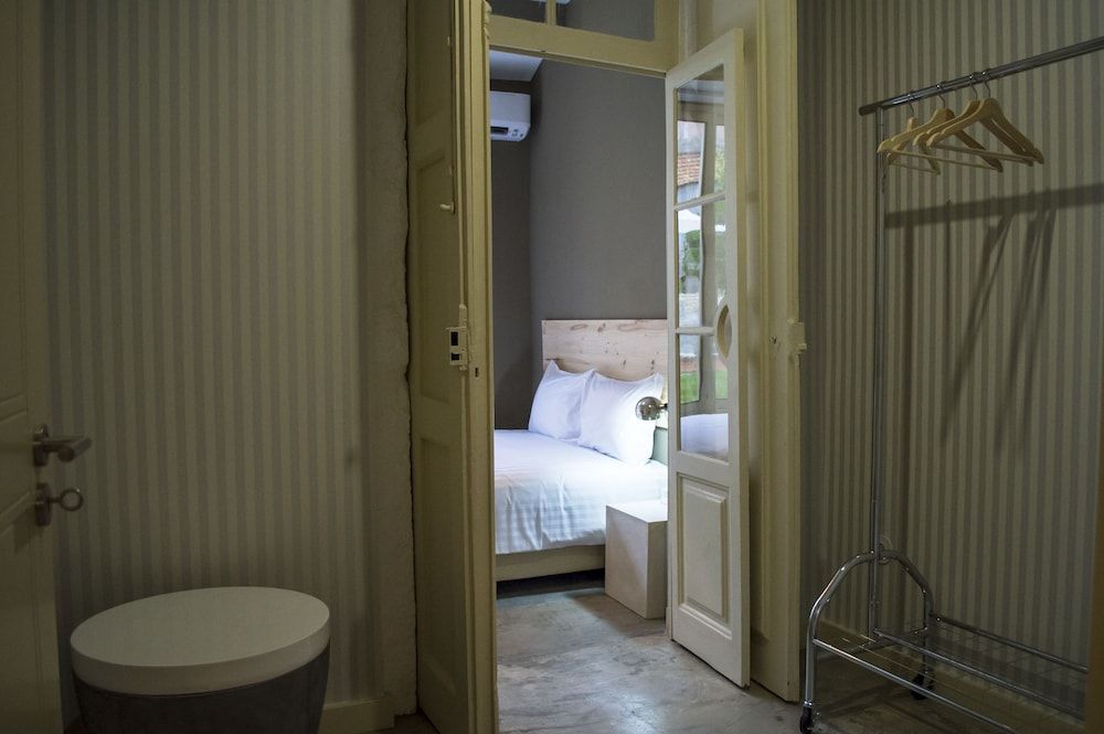 Unique Apartments Design Apartment, 2 Bedrooms, Terrace, Ground Floor 5