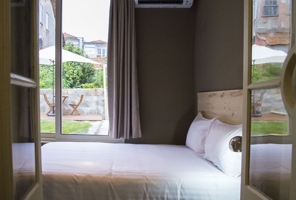 Unique Apartments Design Apartment, 2 Bedrooms, Terrace, Ground Floor 2