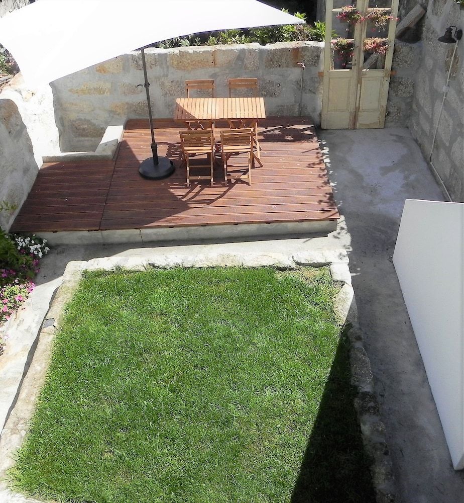 Unique Apartments Design Apartment, 2 Bedrooms, Courtyard View 9