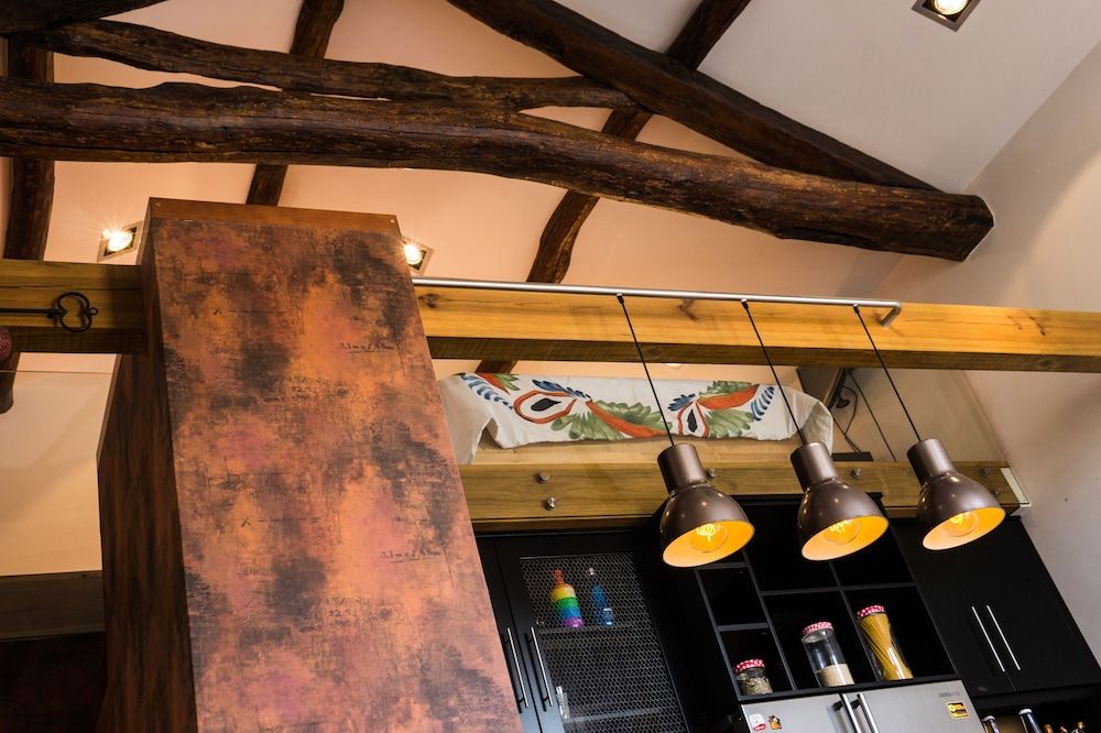 undefined Your OWM INvicta 9