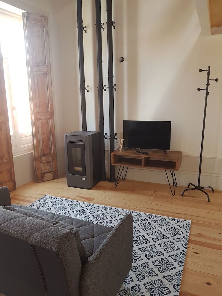 Step In Porto Apartments Superior Loft, City View, Mezzanine 6