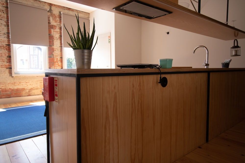 Step In Porto Apartments Deluxe Studio, Courtyard View (2) 7