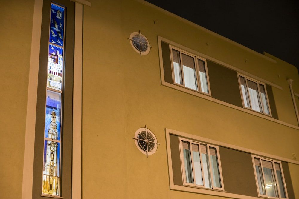 undefined BCharming House 7