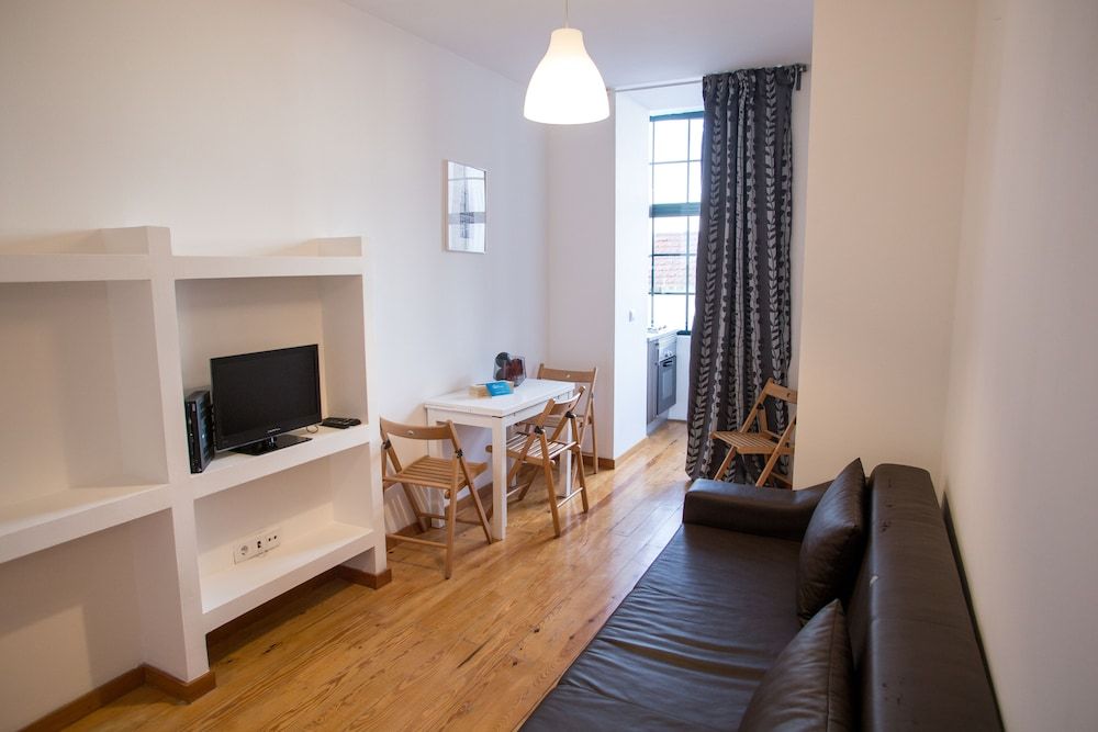 Historical Center Apartments by Porto City Hosts Apartment, 1 Bedroom (2B) 10