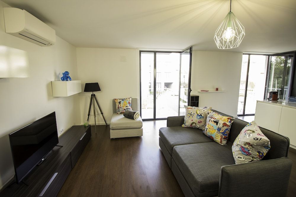 Guest H4U Bonjardim Pop Art City Center Design Apartment, 1 Bedroom, Garden View 31