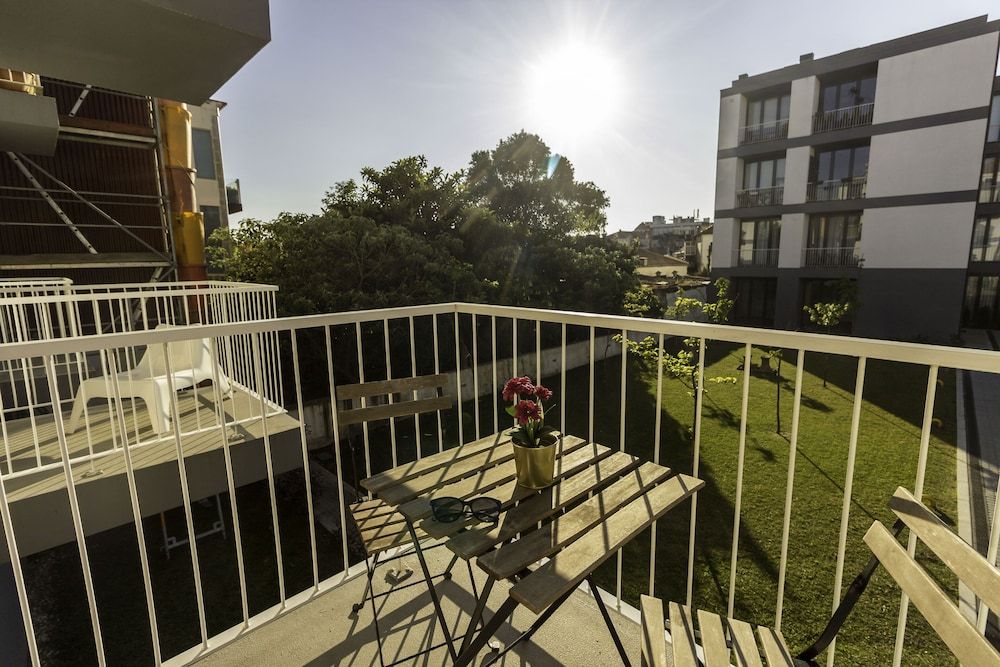 Guest H4U Bonjardim Pop Art City Center Design Apartment, 1 Bedroom, Garden View 52