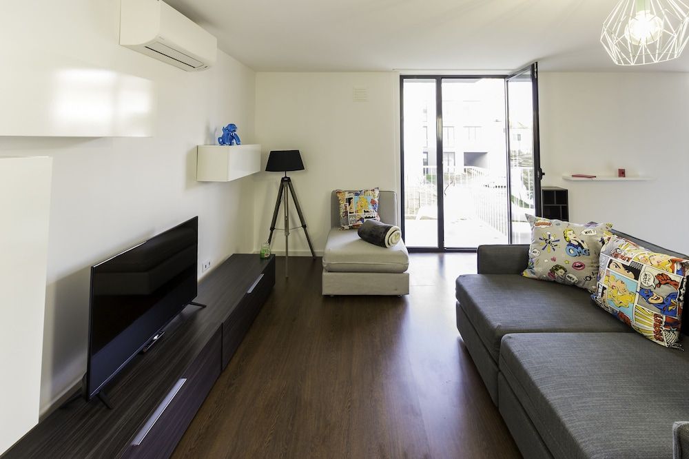 Guest H4U Bonjardim Pop Art City Center Design Apartment, 1 Bedroom, Garden View 28